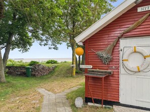 Property grounds - "Gottfrida" - 50m from the sea by Interhome (Nexø)
