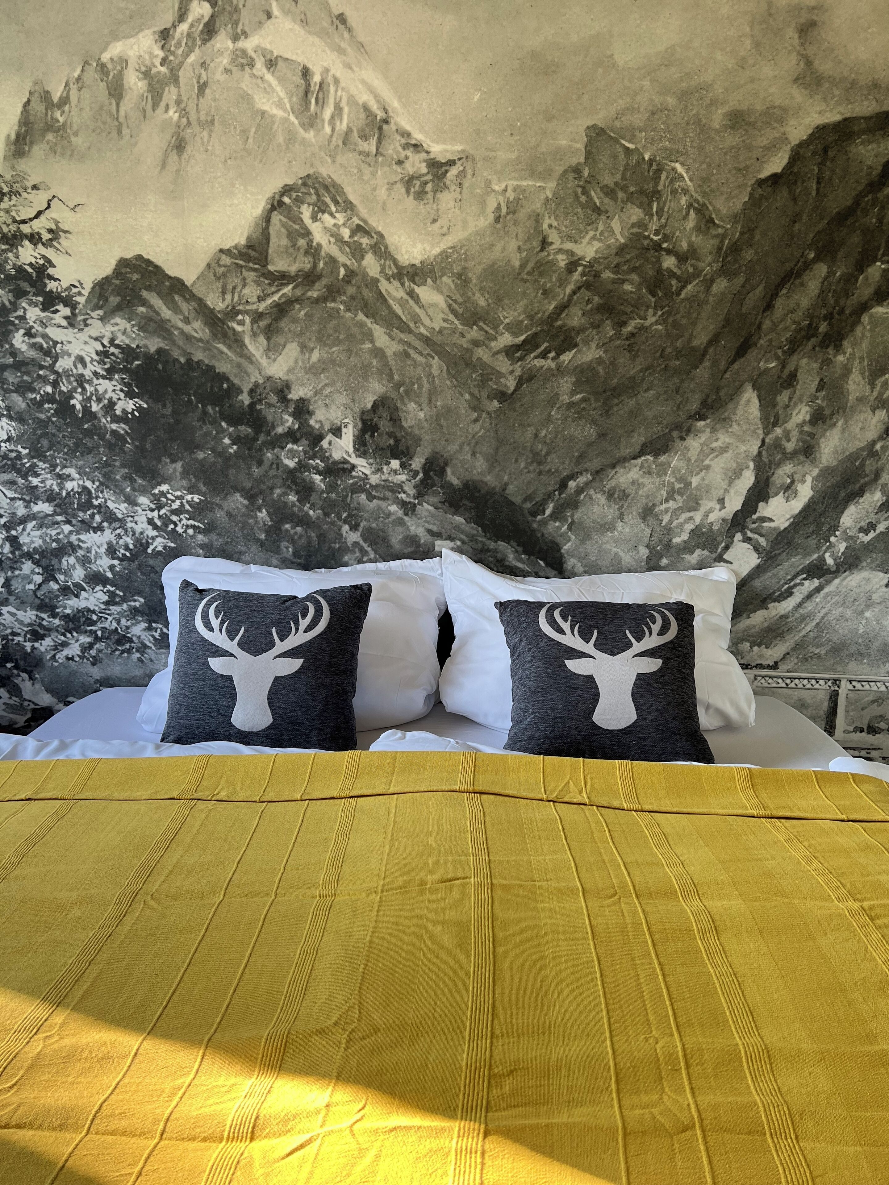 2 Schlafzimmer, Zimmersafe, Schreibtisch, Bügeleisen/Bügelbrett