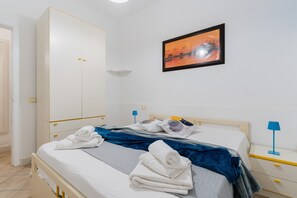 2 Schlafzimmer, Bügeleisen/Bügelbrett, WLAN, Bettwäsche
