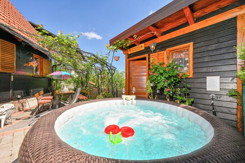 Wooden house in Zagorje with jacuzzi, sauna, pool, barbecue, and scenic views
