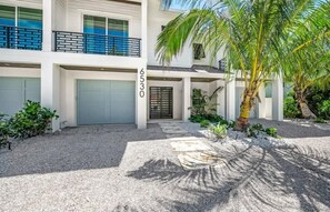 Exterior - Siesta Serenity ~ Pool/Waterslide/Waterfront (Sarasota)