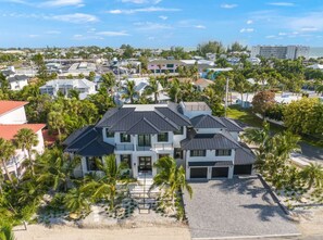 Exterior - The Palace ~ Walk to Beach/Rooftop Views (Holmes Beach)
