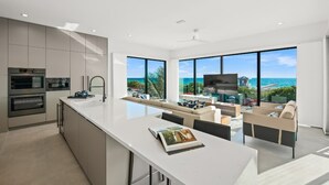 Interior - Dream State ~ Gulf Front/Across from Beach! (Bradenton Beach)