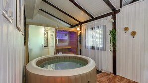 Unclassified image, 2 of 35, button - Home with spa, pool and game room in the heart of Zagorje hills (Veliko Trgovišće)