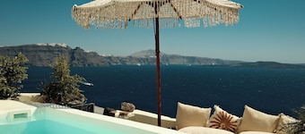Anemos Caldera Oia