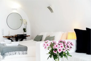 Superior Cave Villa with hot tub & Caldera View | Kostenloses WLAN