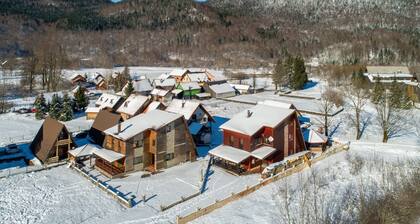 New mountain villa with pool, barbecue and outdoor activities