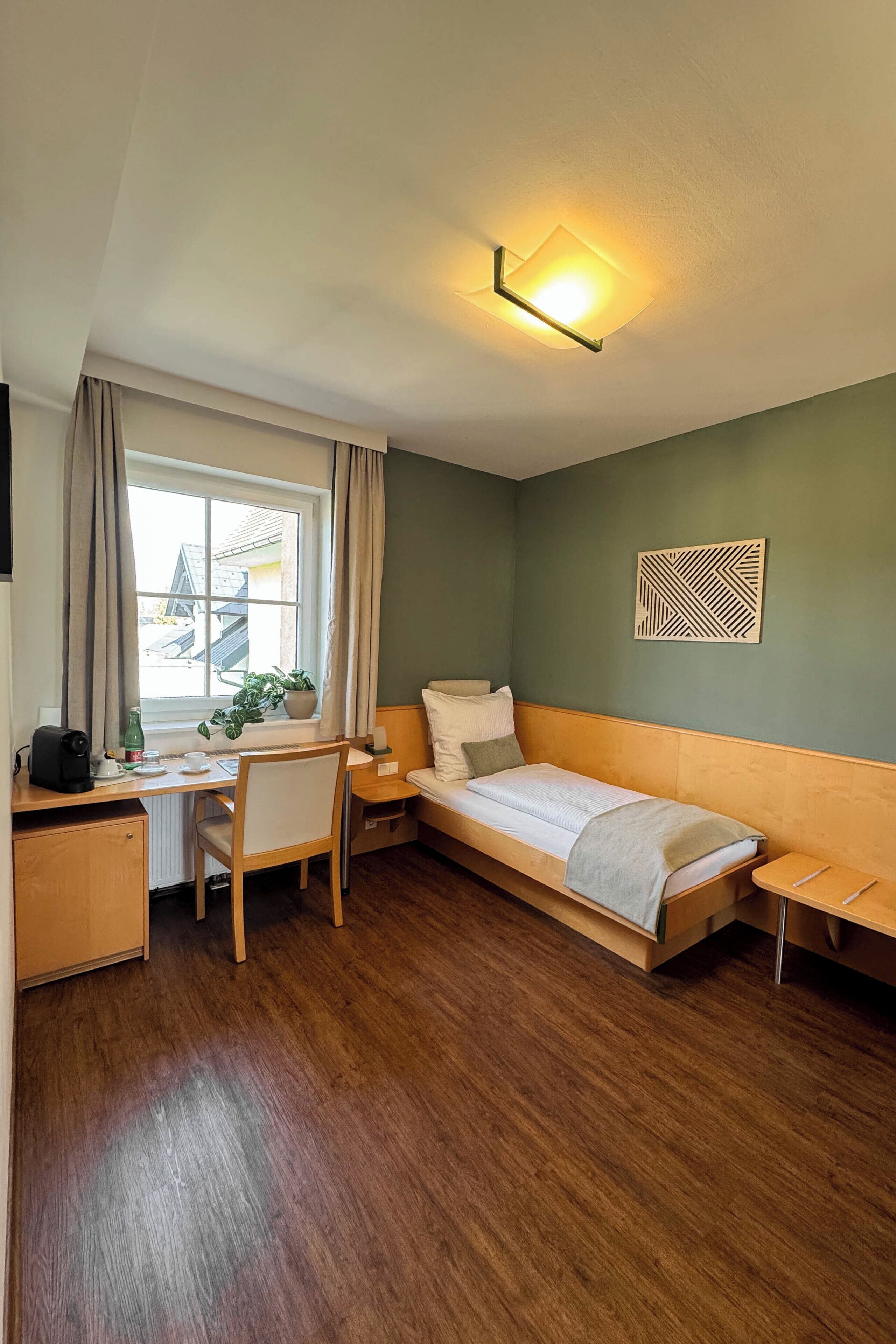 Single Room, Garden View | Desk, laptop workspace, soundproofing, free WiFi