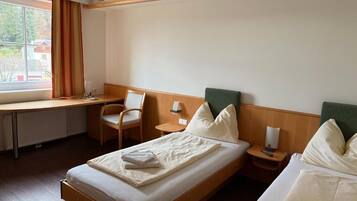 Skrivebord, arbejdsområde til bærbare computere, gratis Wi-Fi