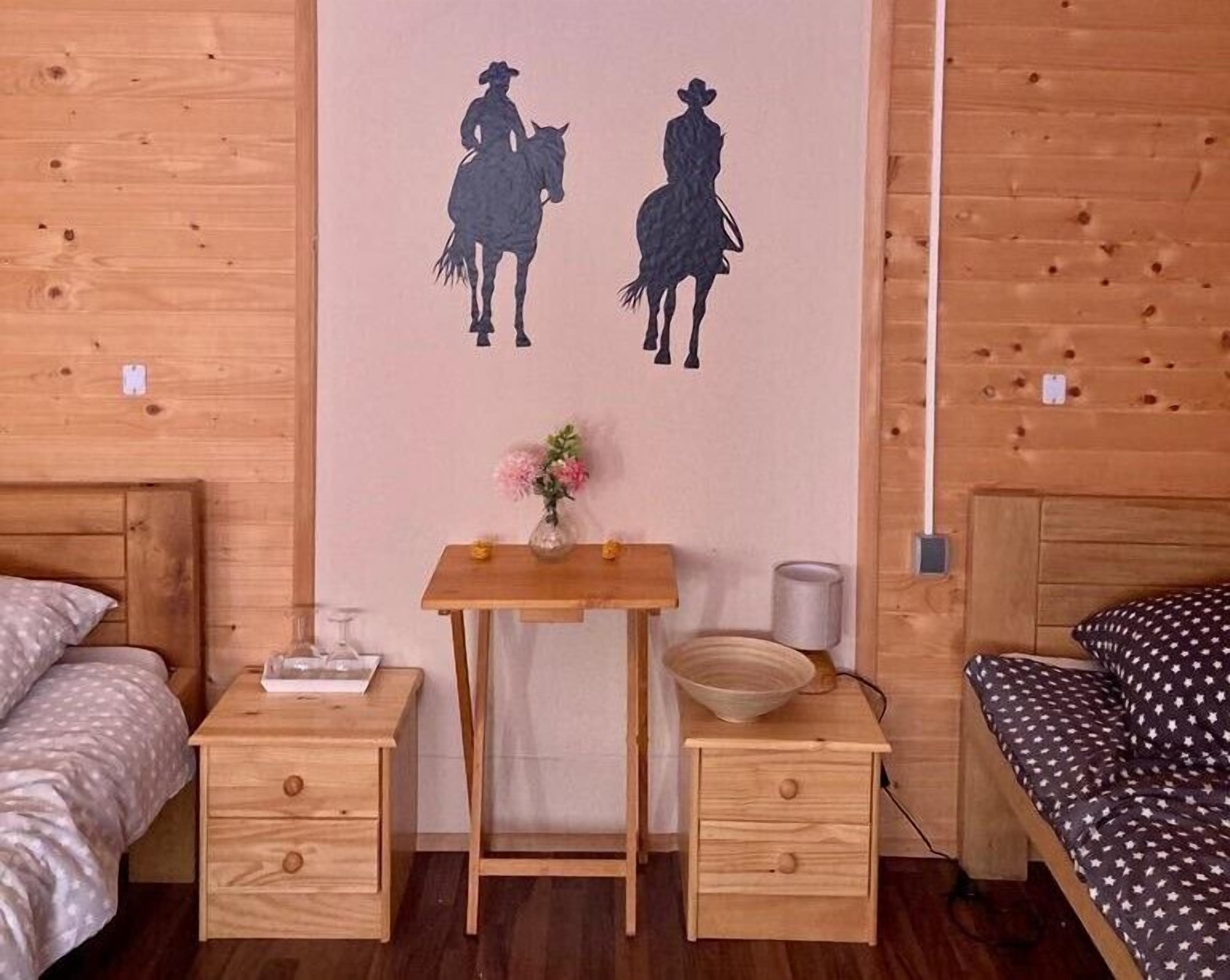 6 chambres, accès Internet