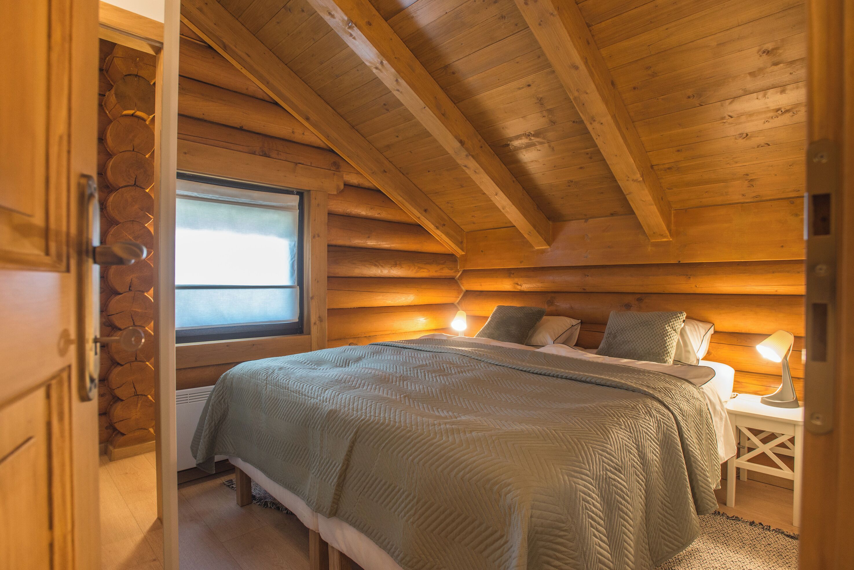 3 soverom og internettilgang