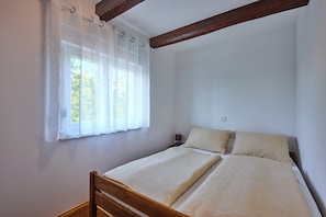 4 bedrooms, internet
