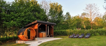 Luxury villa in the heart of Lika with wellness, nature and close to Plitvice Lakes.