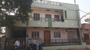 Exterior - Power star home stay for family's and groups with 6 bedrooms (Kamalapur)