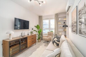 TV - Tauron Arena - Parking, Balcony, AirCon - by Rentujemy (Kraków)