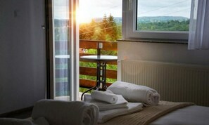 2 soveværelser, internetforbindelse