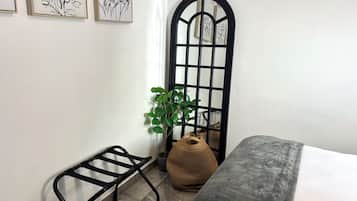 Superior Apartment, Balcony | Individually furnished, desk, laptop workspace, blackout drapes