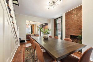 Dining - Historic 5Bed Near DT, Butler St, Strip District (Pittsburgh)