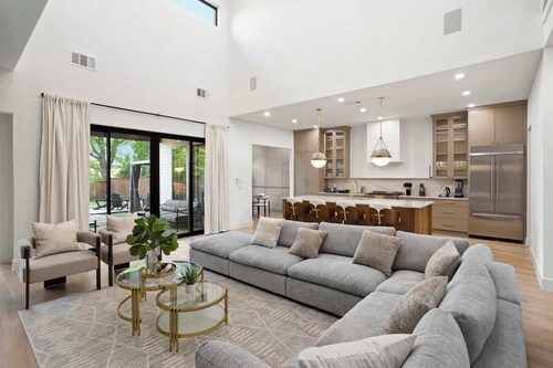 6BD/5BA of Modern Elegance | Cinema, Games, HotTub