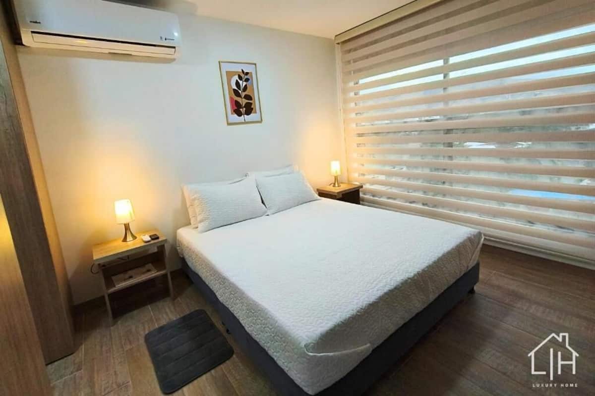 Comfort-studiolejlighed - udsigt til pool | Mørklægningsgardiner, strygejern/strygebræt, gratis Wi-Fi