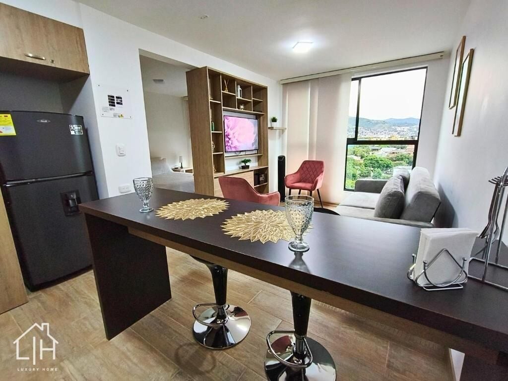 Estudio Confort, vistas a la piscina | Interior