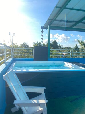 Outdoor spa tub - El Rinconcito (Santo Domingo Este)