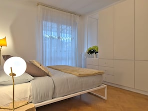 2 chambres, bureau, fer et planche à repasser, Wi-Fi