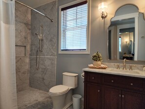 Unclassified image, 3 of 20, button - New - Hollywood Manor House (Woodinville)