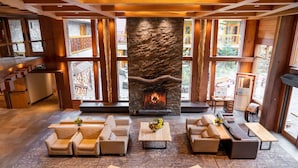Interior - Central Banff Rockies Suite | Rooftop Hot Pools! (Banff)