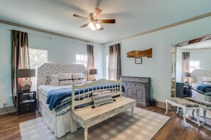 Silitysrauta/-lauta, Wi-Fi, vuodevaatteet