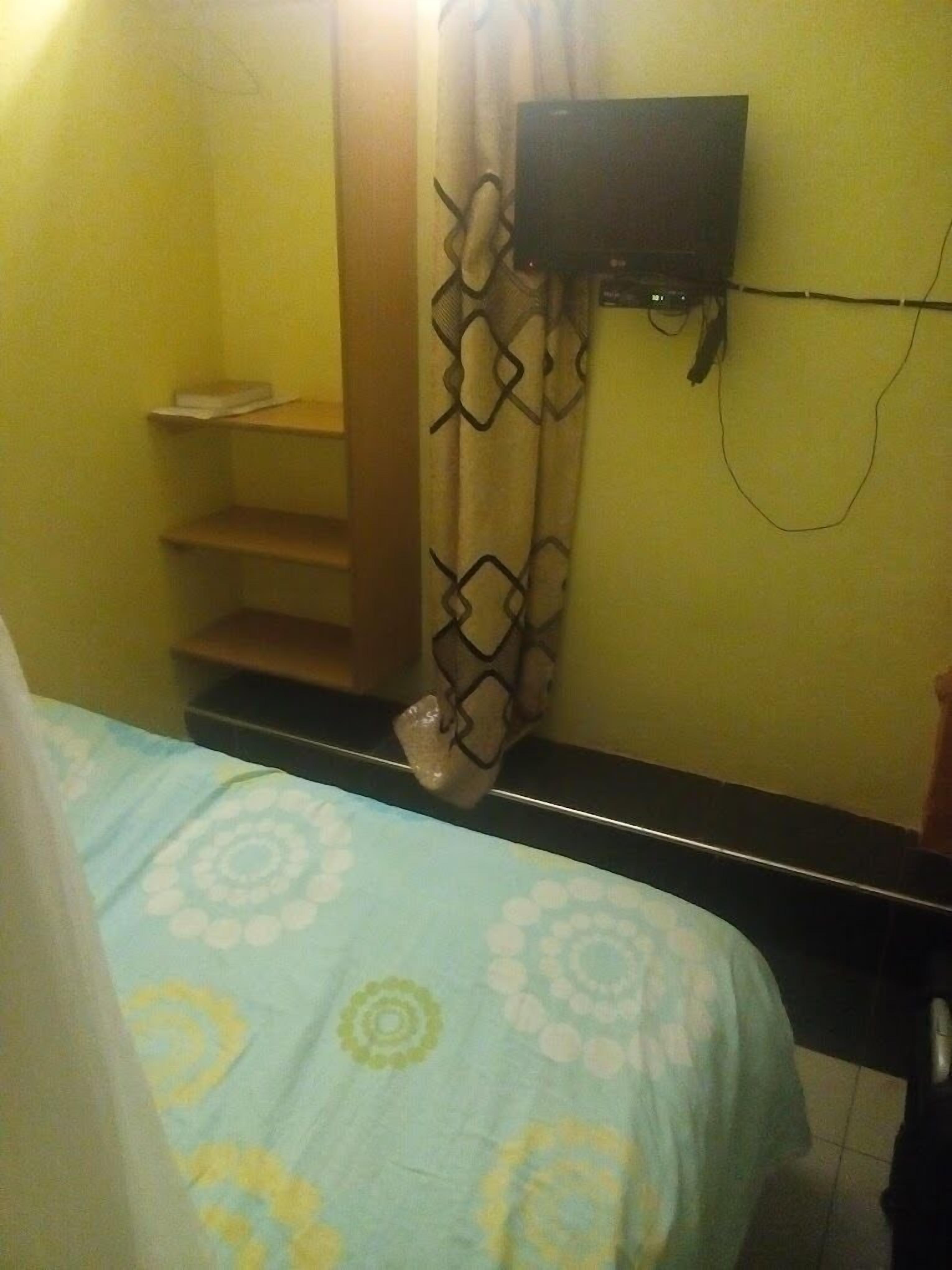 Chambre Simple Deluxe | Wi-Fi gratuit, draps fournis