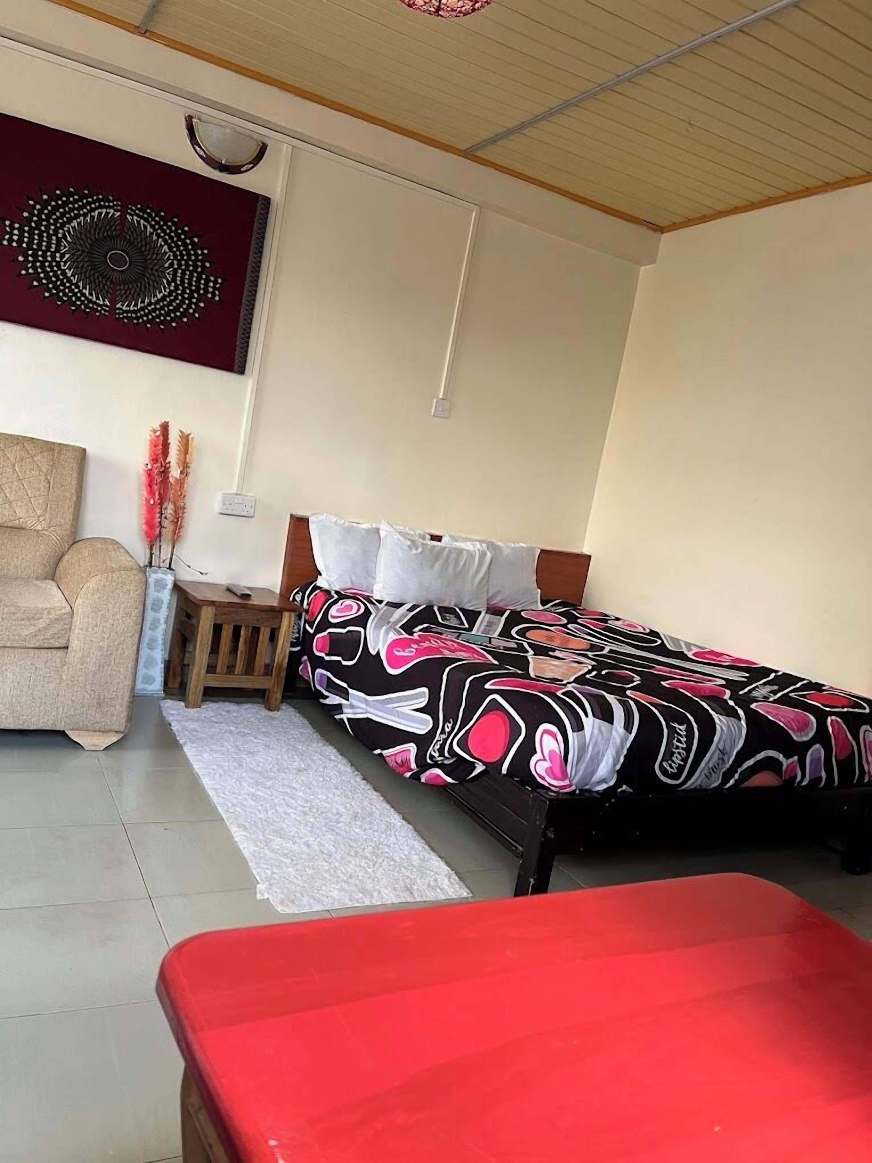 Chambre Simple Standard, vue ville | Wi-Fi gratuit, draps fournis