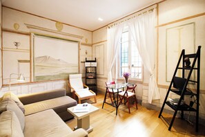 Smart TV - Domus Claudiae - FromHometoRome (Roma)