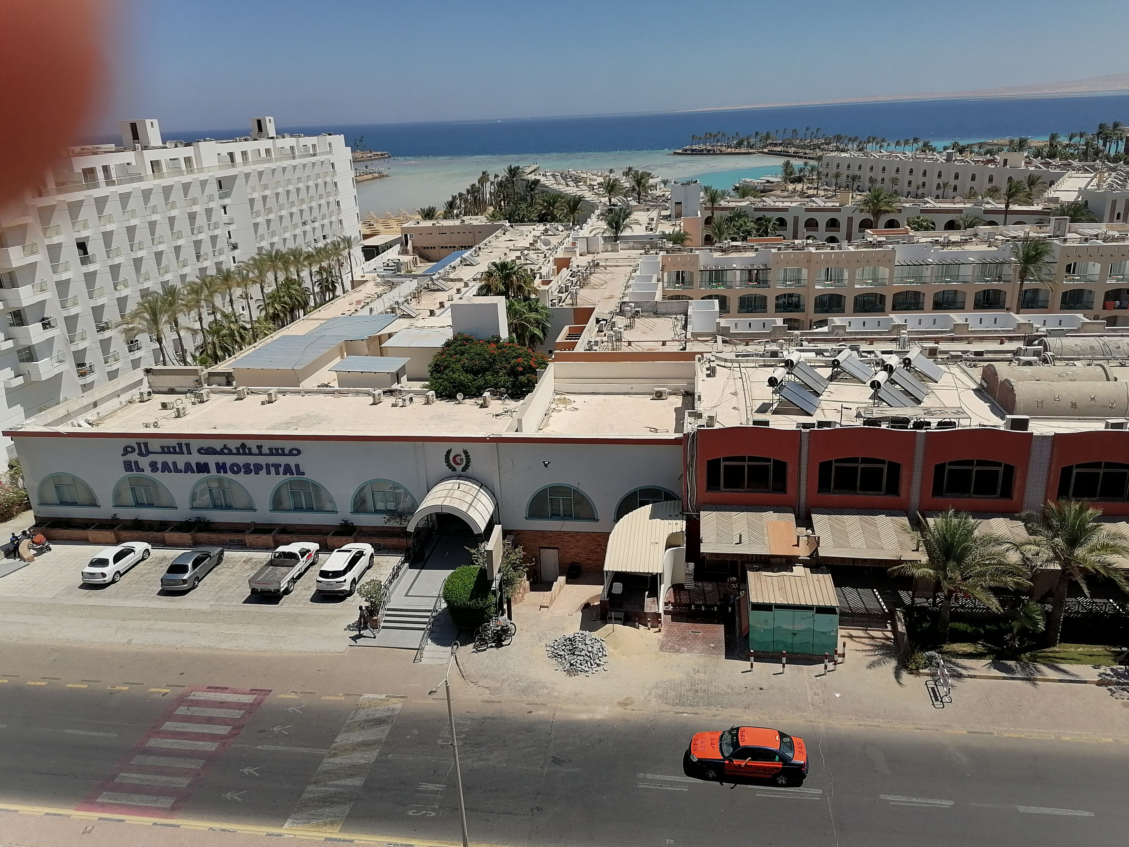 المنشأة من الخارج