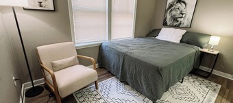 3 Bedroom Home near Hospital, Golf, and Gentle Living.