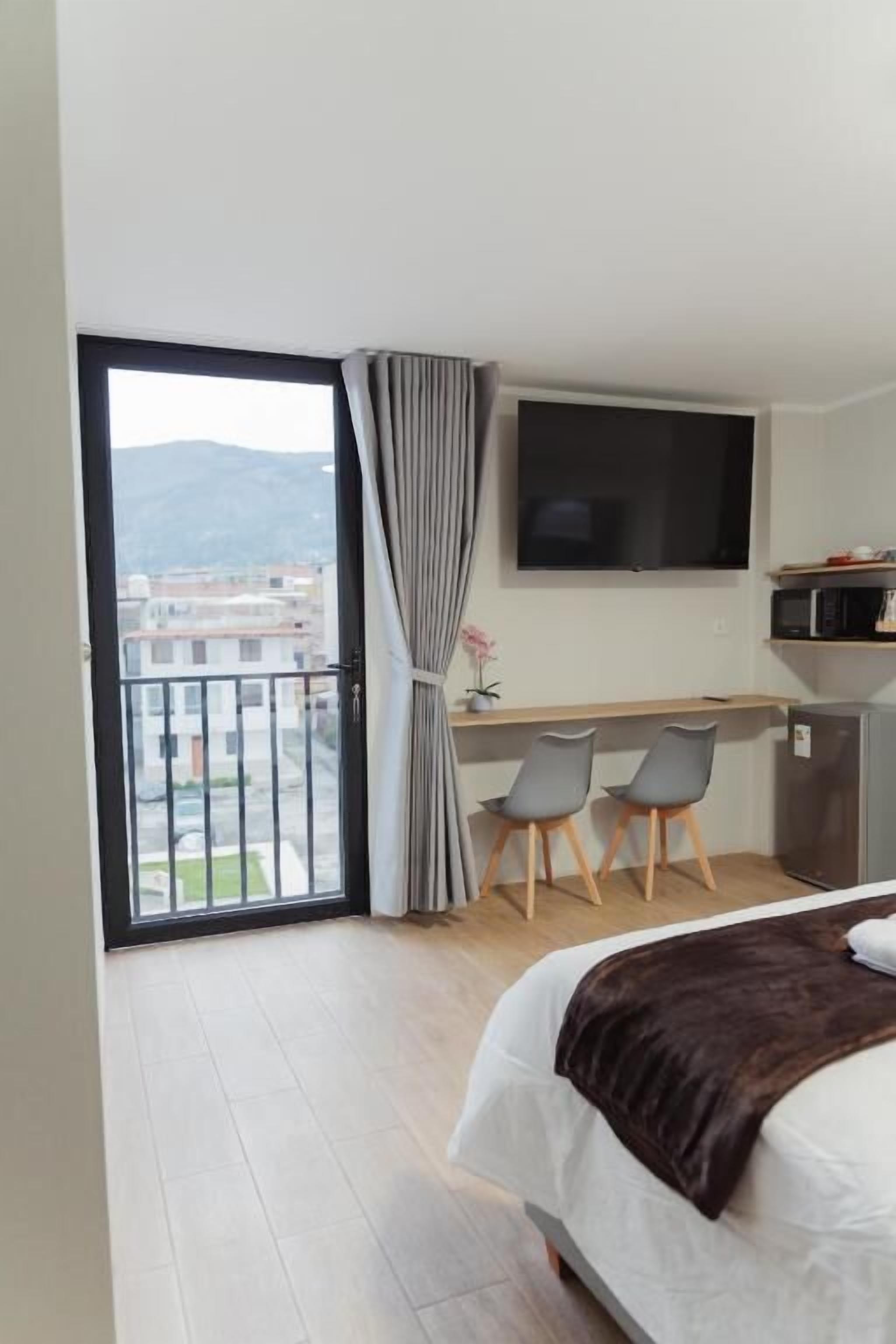 Desk, laptop workspace, free WiFi