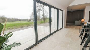 كوخ | المنشأة من الداخل