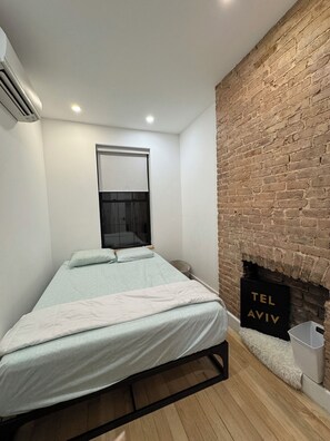 2 makuuhuonetta, silitysrauta/-lauta, Wi-Fi, vuodevaatteet