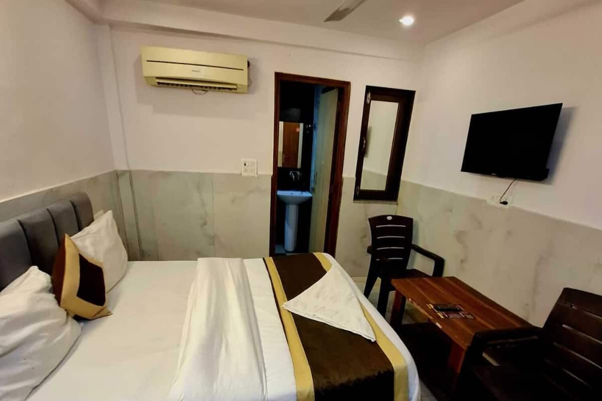 Deluxe Room | Free WiFi