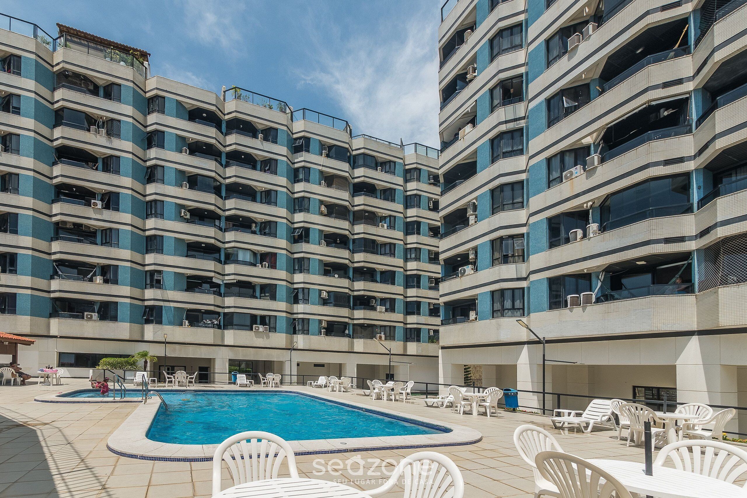Apartamento básico | Piscina | Piscina externa