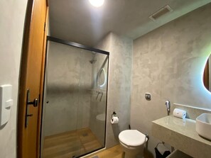 Apartamento básico | Banheiro