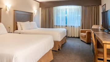 Coffres-forts dans les chambres, fer et planche à repasser