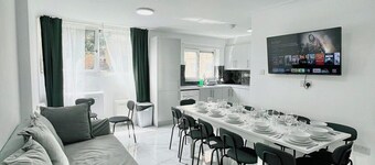 Ground Floor Light Apartment