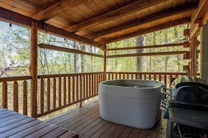 室外 SPA 浴池