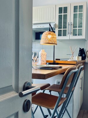 Dining - Cosy studio between Deauville and Trouville, near town center and train station (Deauville)
