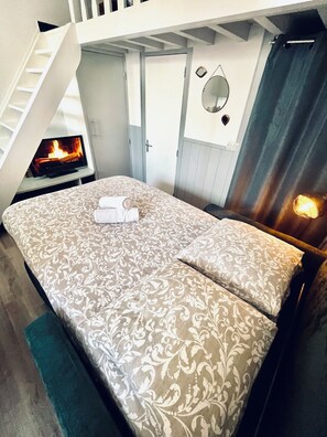 Iron/ironing board, WiFi, bed sheets - Cosy studio between Deauville and Trouville, near town center and train station (Deauville)