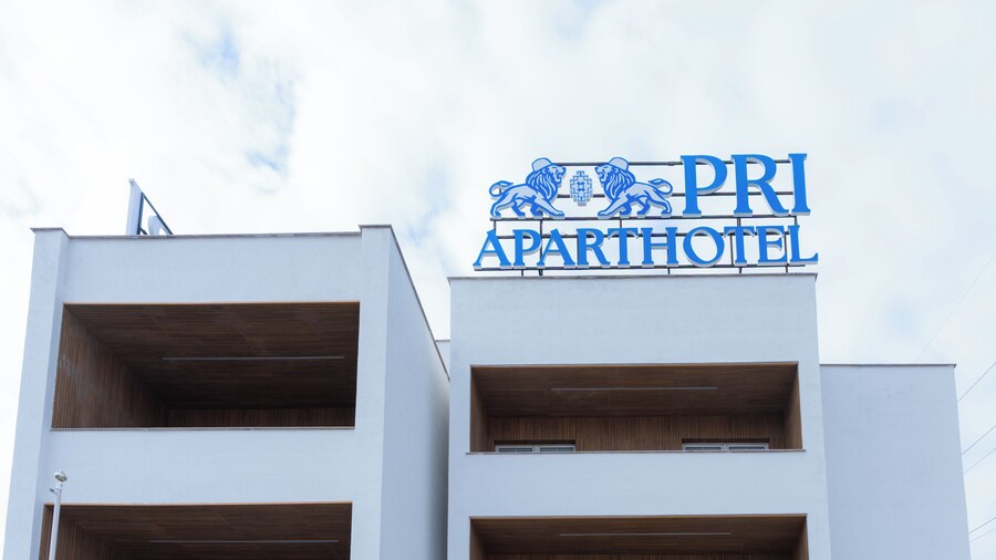PRI ApartHotel