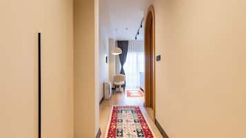 Comfort Apartment | Wardrobe