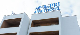 PRI 公寓式酒店