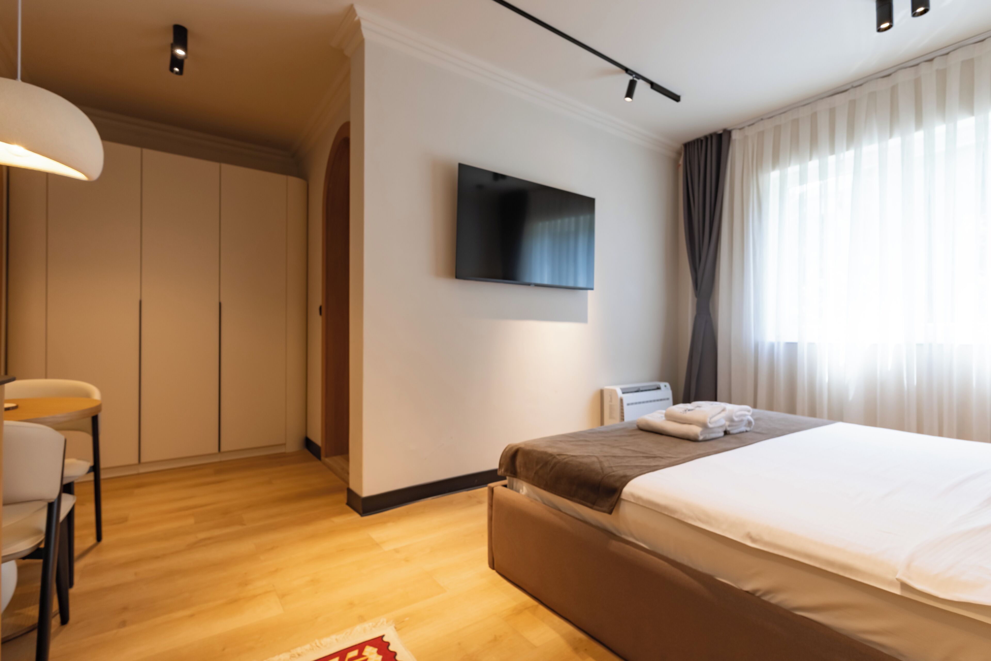 Classic Room | Television